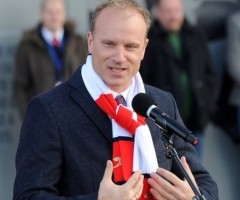 Dennis Bergkamp 06