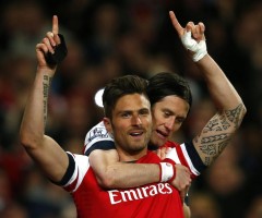 Giroud Rosicky West Ham