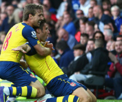 Olivier Giroud Nacho Monreal Everton 01