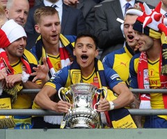 Sanchez lifts the FA Cup