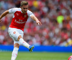 LONDON, ENGLAND - AUGUST 09:  Aaron Ramsey of Arsenal shoots just wide during the Barclays Premier League match between Arsenal and West Ham United at the Emirates Stadium on August 9, 2015 in London, England.  (Photo by Mike Hewitt/Getty Images)