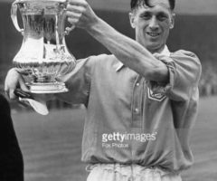 Mercer with Cup