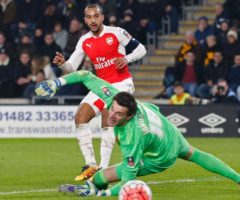 walcott-vs-hull-in-the-cup