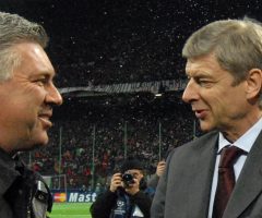 Carlo Ancelotti et Arsene Wenger - Milan AC / Arsenal - 04.03.2008 - Champions League C1 - Huitiemes 1/8 - Foot Football - largeur attitude coach entraineur entraineurs fairplay fair play poignee de main accolade