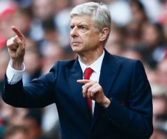 Lack of in game management until kit was to save match