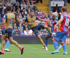 Giroud vs Palace