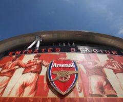 arsenal-fcs-emirates-stadium-after-the-announcement-of-stan-kroenkes-takeover-111976410-574fcb64d6086