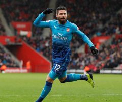 Super-sub Giroud rescues a point