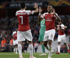 LONDON, ENGLAND - SEPTEMBER 20:  Pierre-Emerick Aubameyang of Arsenal celebrates after scoring his team's third goal with Henrikh Mkhitaryan of Arsenal during the UEFA Europa League Group E match between Arsenal and Vorskla Poltava at Emirates Stadium on September 20, 2018 in London, United Kingdom.  (Photo by Henry Browne/Getty Images)