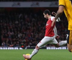 henrikhmkhitaryan-vs-wolves-1541963178