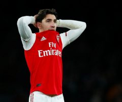 2019-12-05T221359Z 1179539886 RC2APD9JRG76 RTRMADP 3 SOCCER-ENGLAND-ARS-BRH-REPORT-800x504