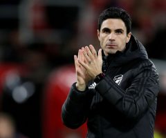 arteta-applauds