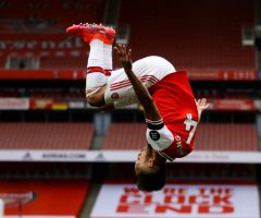 auba upside down