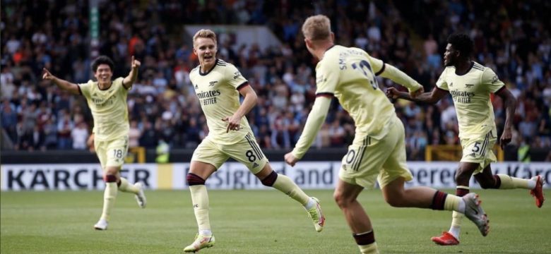 B234CB28-9BD7-41C4-95D7-F43D34A3FABC