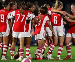 arsenal-women-celebrate