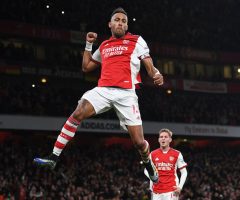 Aubameyang Celebrates