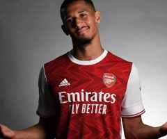 4FB87DAB-6DCC-4864-B805-91F49DF58E33