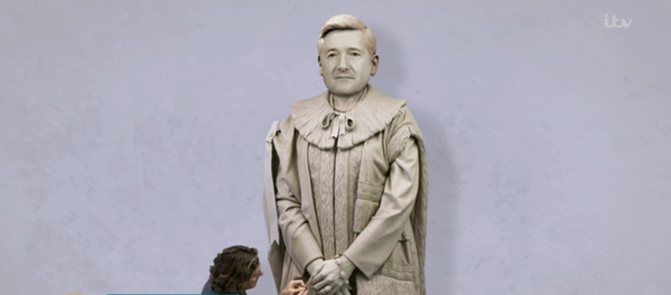 5350E2EF-CF45-42F6-ACF2-E7407F47D839