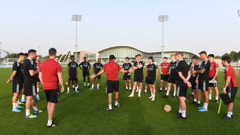 Arsenal-train-in-Dubai