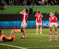 D5205B5E-29FB-4E09-8CD5-0324CEEC732E