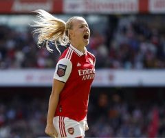 72F081A8-C3AE-40BA-8C53-42B19F852283