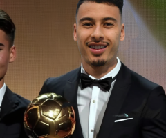 batmandela gabriel martinelli receiving ballon dor 5dcaa72d-bc45-4e87-9307-2f652b066413 goonerAI.com