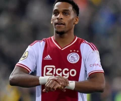 1EFB362A-A72F-4EF0-BB18-5078511F752B