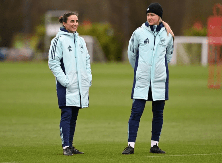 Renée Slegers oversees training